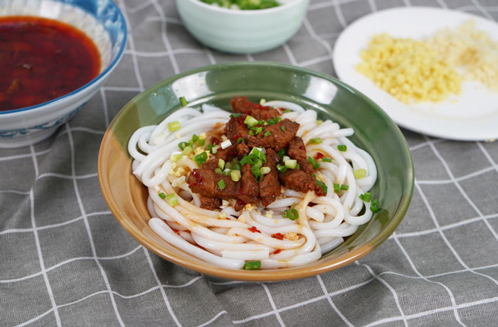 兴仁肉臊子粉培训
